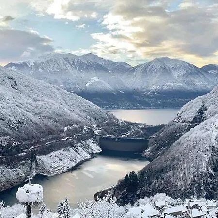Bright With Panoramic View Of Valle Verzasc *